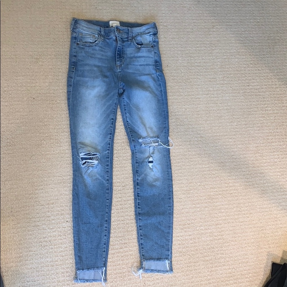 id:23 Jeans